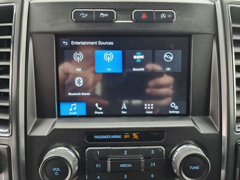 Used 2018 Ford F150 XLT w/ Equipment Group 302A Luxury image 51