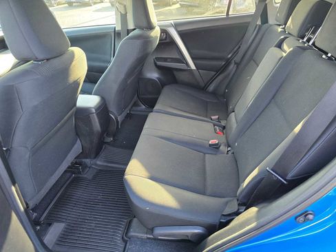 Certified 2017 Toyota RAV4 LE AWD/4WD image 20