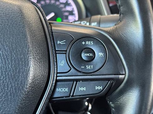 Certified 2023 Toyota Camry SE FWD image 24