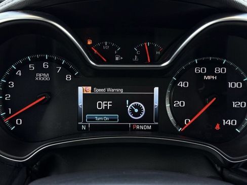 Used 2017 Chevrolet Impala LT FWD image 32