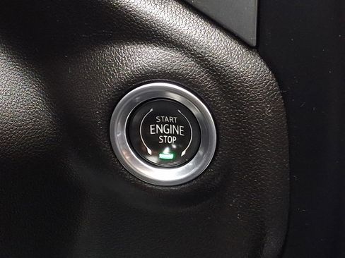 Used 2020 Chevrolet Silverado 1500 LT Trail Boss image 24