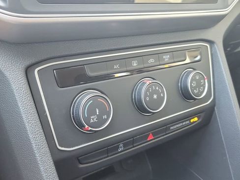 Used 2018 Volkswagen Atlas S image 20