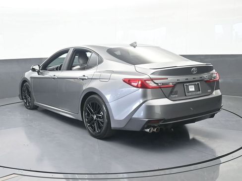 Used 2025 Toyota Camry SE w/ Multimedia Upgrade Package FWD image 4