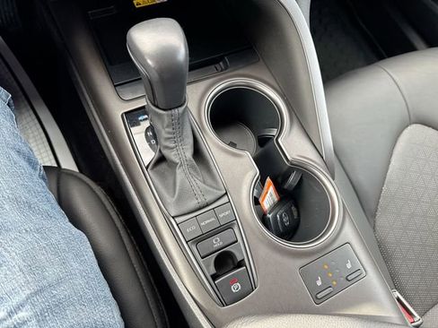 Used 2022 Toyota Camry XSE image 20