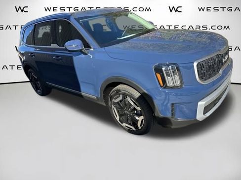 New 2025 Kia Telluride EX w/ EX Captain's Chair Package image 34