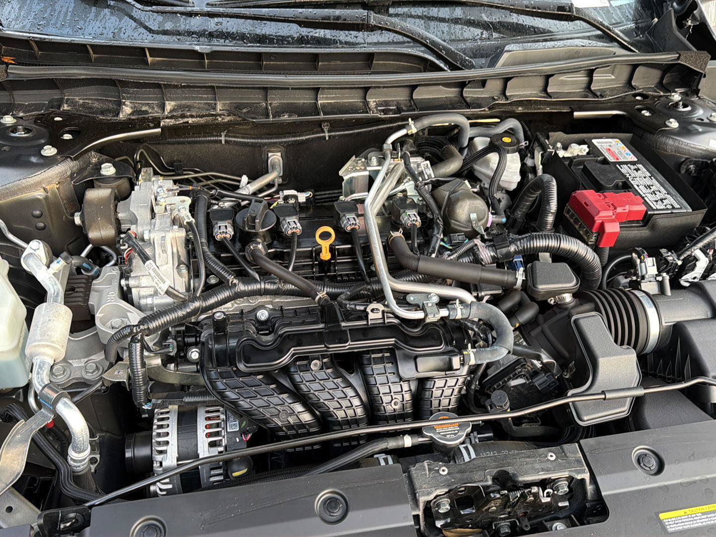 Used 2025 Nissan Altima 2.5 SV FWD image 34