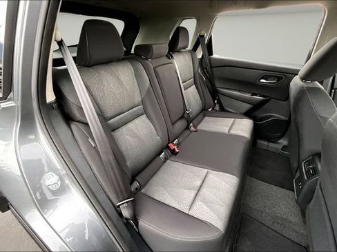 New 2026 Nissan Rogue SV FWD image 8