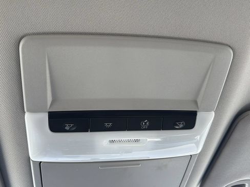 Used 2024 Nissan Altima 2.5 SR AWD/4WD image 12