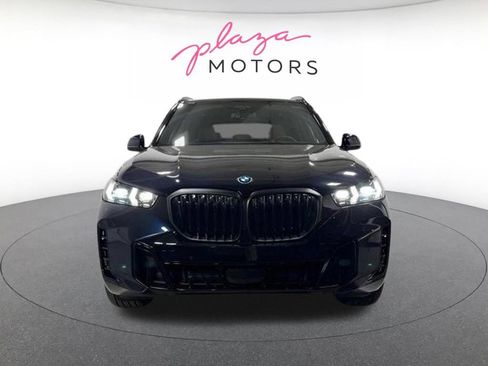 Used 2026 BMW X5 xDrive50e w/ M Sport Package AWD/4WD image 3
