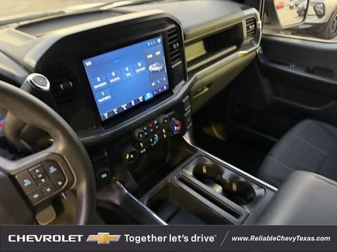 Used 2025 Ford F150 STX w/ Equipment Group 200A RWD image 19
