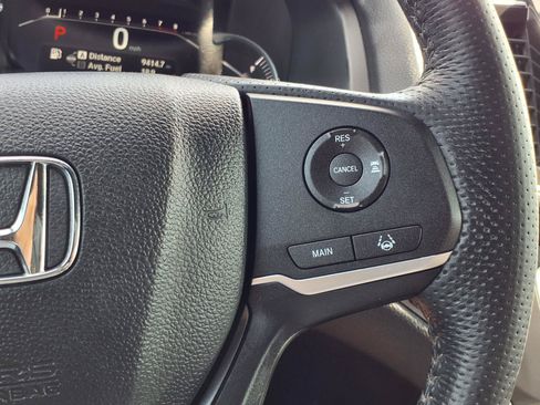 Used 2023 Honda Passport EX-L image 17