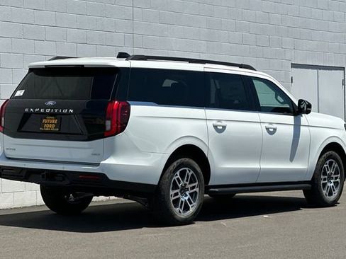 New 2026 Ford Expedition Max Active AWD/4WD image 3