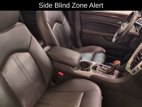 Used 2015 Cadillac SRX Luxury image 12