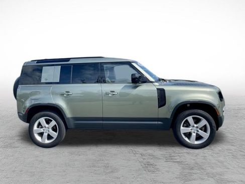 Used 2024 Land Rover Defender 110 S AWD/4WD image 4