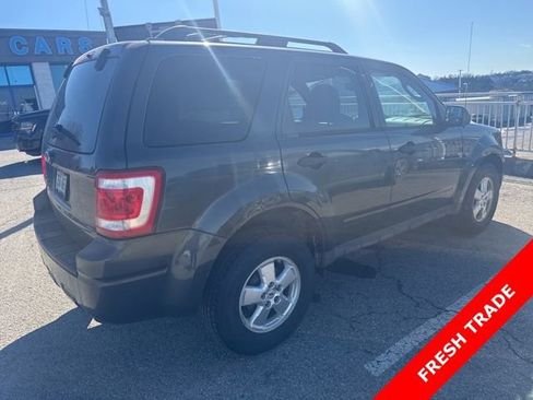 Used 2009 Ford Escape XLT image 4