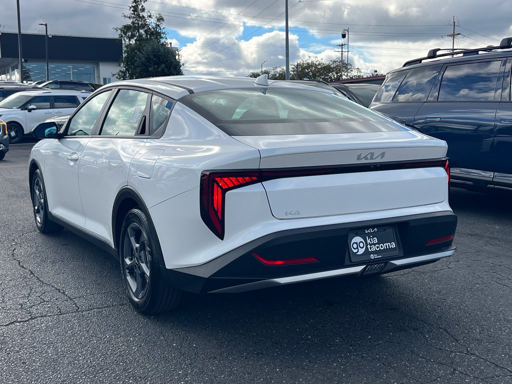 Used 2025 Kia K4 FWD image 5