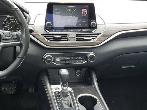 Used 2022 Nissan Altima 2.5 SL AWD/4WD image 27