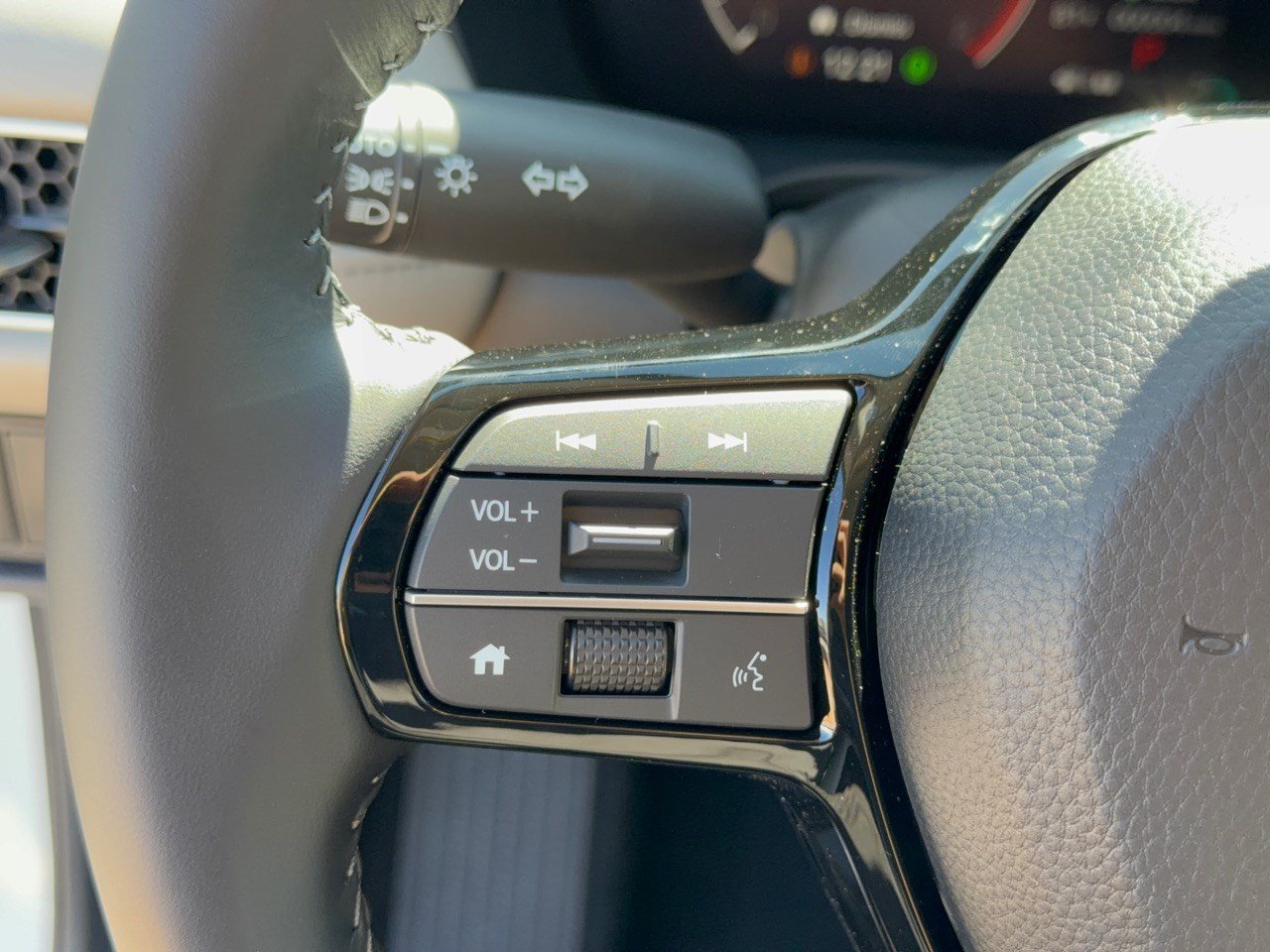 New 2027 Honda HR-V EX-L image 18