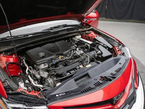 Used 2022 Toyota Camry SE image 29