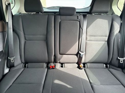 Used 2023 Nissan Rogue S image 34