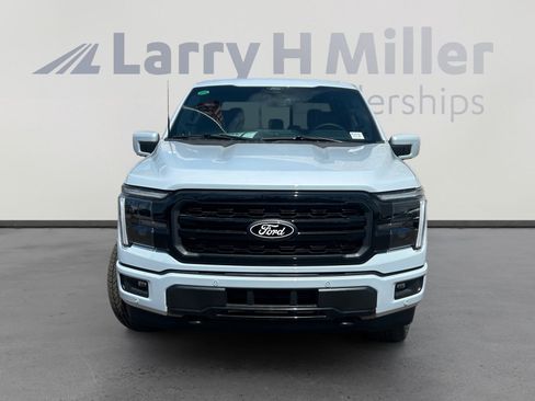 New 2025 Ford F150 Lariat w/ Equipment Group 501A Mid image 8