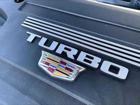Used 2024 Cadillac XT4 Sport FWD image 34