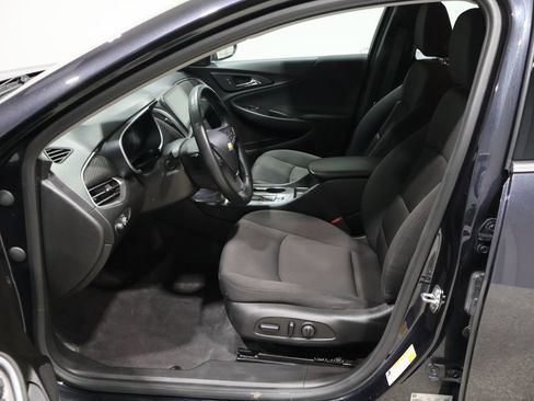 Used 2023 Chevrolet Malibu RS image 10