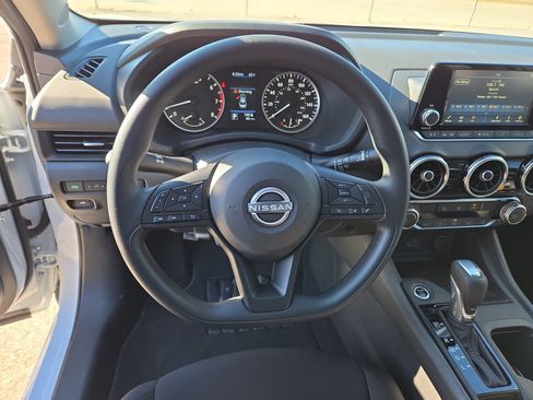 New 2025 Nissan Sentra S image 35