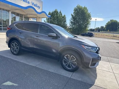 Used 2018 Honda CR-V Touring image 2