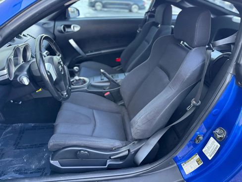 Used 2004 Nissan 350Z Performance w/ Aerodynamics Pkg image 15