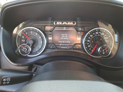 Used 2021 RAM 1500 Big Horn image 12