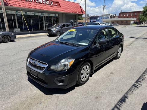 Used 2012 Subaru Impreza 2.0i AWD/4WD image 2