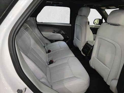Used 2023 Land Rover Range Rover Sport SE AWD/4WD image 11