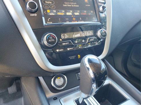 Used 2022 Nissan Murano SV w/ SV Midnight Edition Package image 23