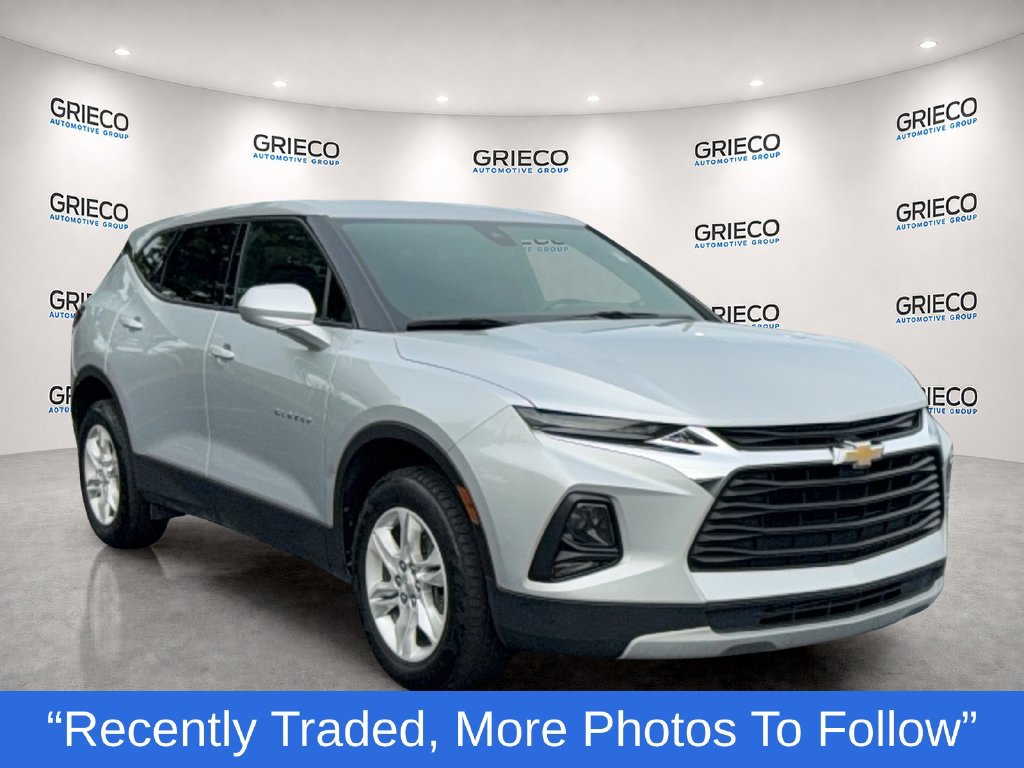 Used 2022 Chevrolet Blazer LT FWD image 1