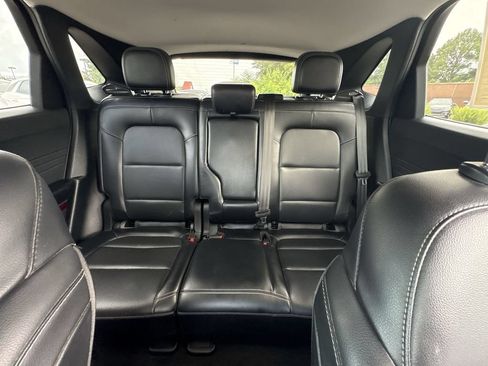 Used 2021 Ford Escape SEL FWD image 13