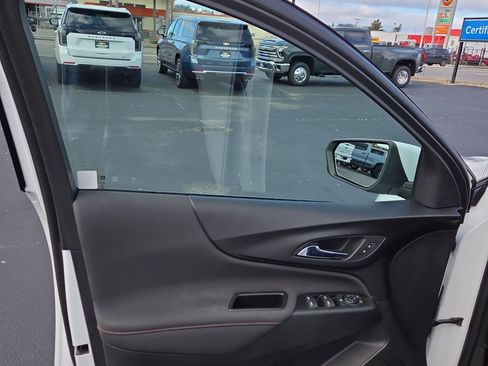 Certified 2022 Chevrolet Equinox RS w/ RS Leather Package image 10