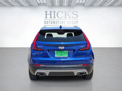 Used 2021 Cadillac XT4 Premium Luxury FWD image 6