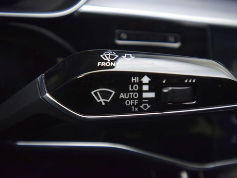 Used 2019 Audi A8 L 3.0T w/ Executive Package image 38