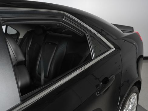 Used 2010 Cadillac CTS V w/ Wood Trim Package RWD image 5