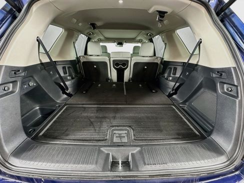 Certified 2023 Honda Pilot Touring image 36