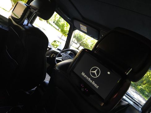 Used 2016 Mercedes-Benz G 63 AMG 4MATIC image 18