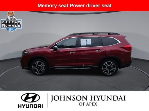Used 2023 Subaru Ascent Touring image 5