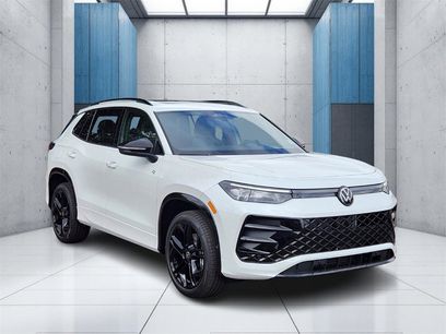 New 2025 Volkswagen Tiguan SE R-Line