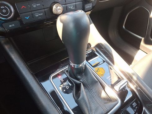 Certified 2024 Jeep Compass Latitude image 14