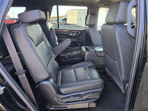 Used 2022 Chevrolet Tahoe High Country image 12