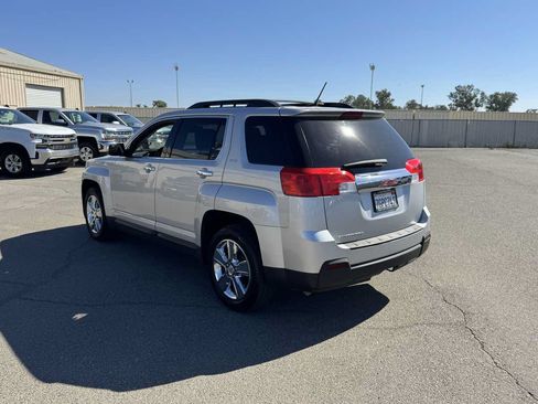 Used 2014 GMC Terrain SLT w/ Chrome Appearance Package FWD image 7