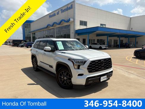 Used 2024 Toyota Sequoia Platinum AWD/4WD image 1