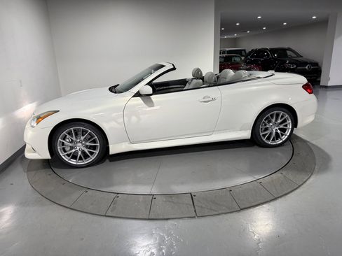 Used 2013 INFINITI G37 IPL image 17