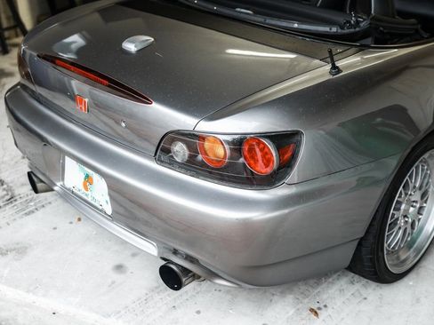Used 2005 Honda S2000 image 16